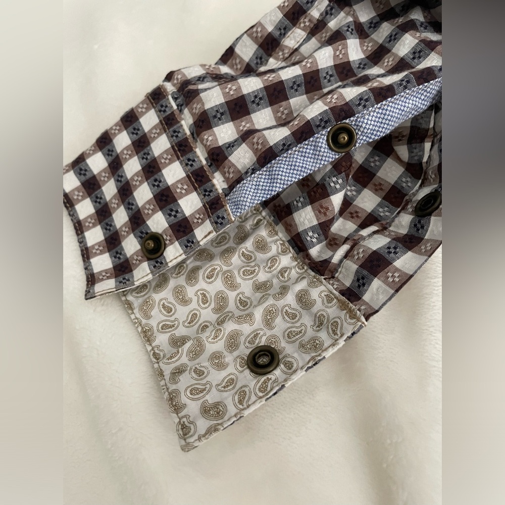 Age of Widaom men’s shirt